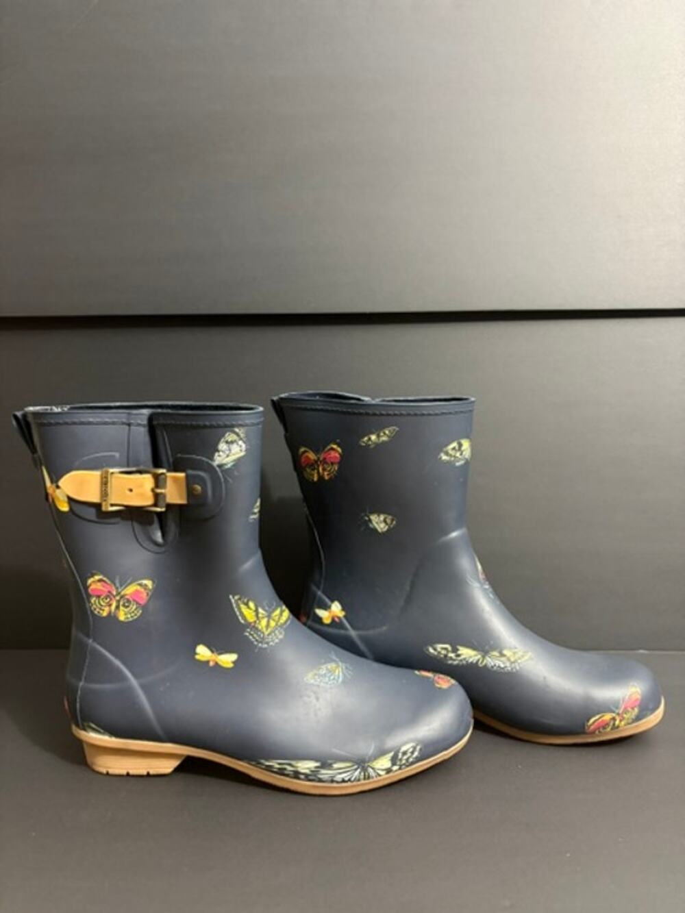 Chooka Women's 9 Butterfly Mid Rain Boots Navy Waterproof Rubber Buckle